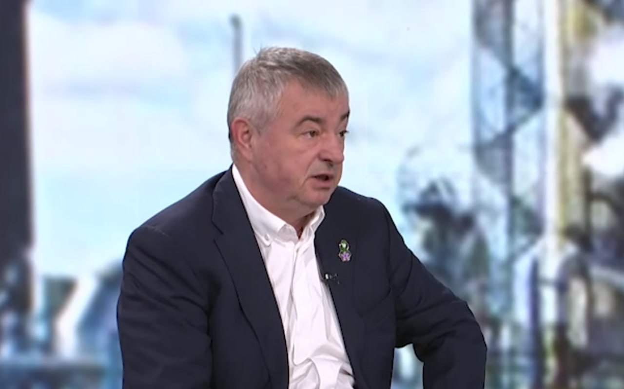 Бајатовић: Залихе су пуне, гаса има довољно до краја грејне сезоне, наредни уговор на 6 месеци