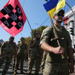 Учесници „Марша бранилаца Украјине“ у оквиру прославе Дана независности земље у Кијеву