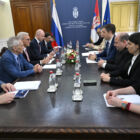 Beograd, 02. jul 2024. - Ministar spoljnih poslova Marko Đurić i zamenik ministra Spoljnih poslova Ruske Federacije Aleksandar Gruško FOTO: MSP/ Zoran Žestić