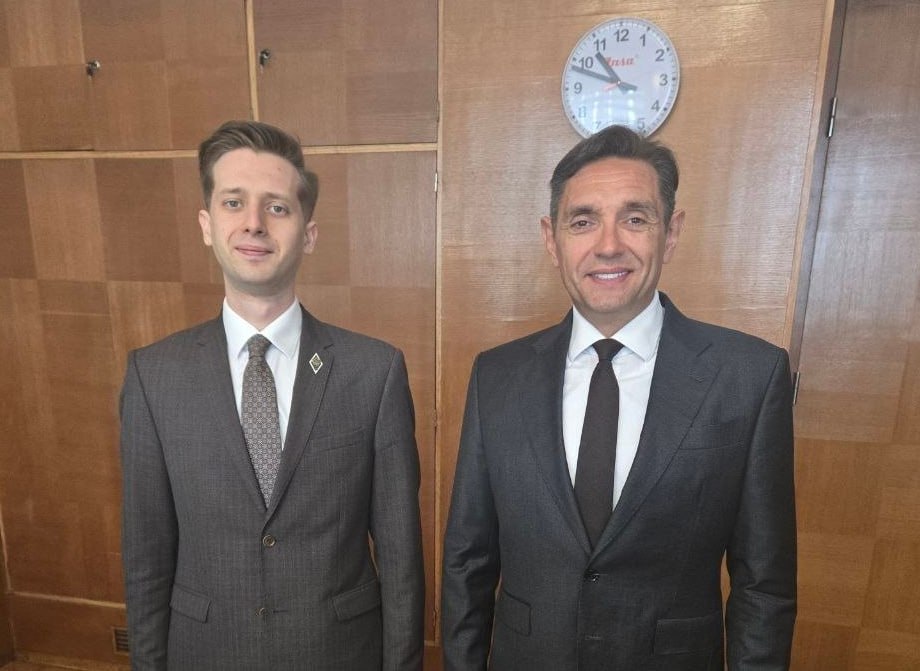 Руско историјско друштво у Србији оснива Клуб младих: Черњиговски са Вулином и Терзићем