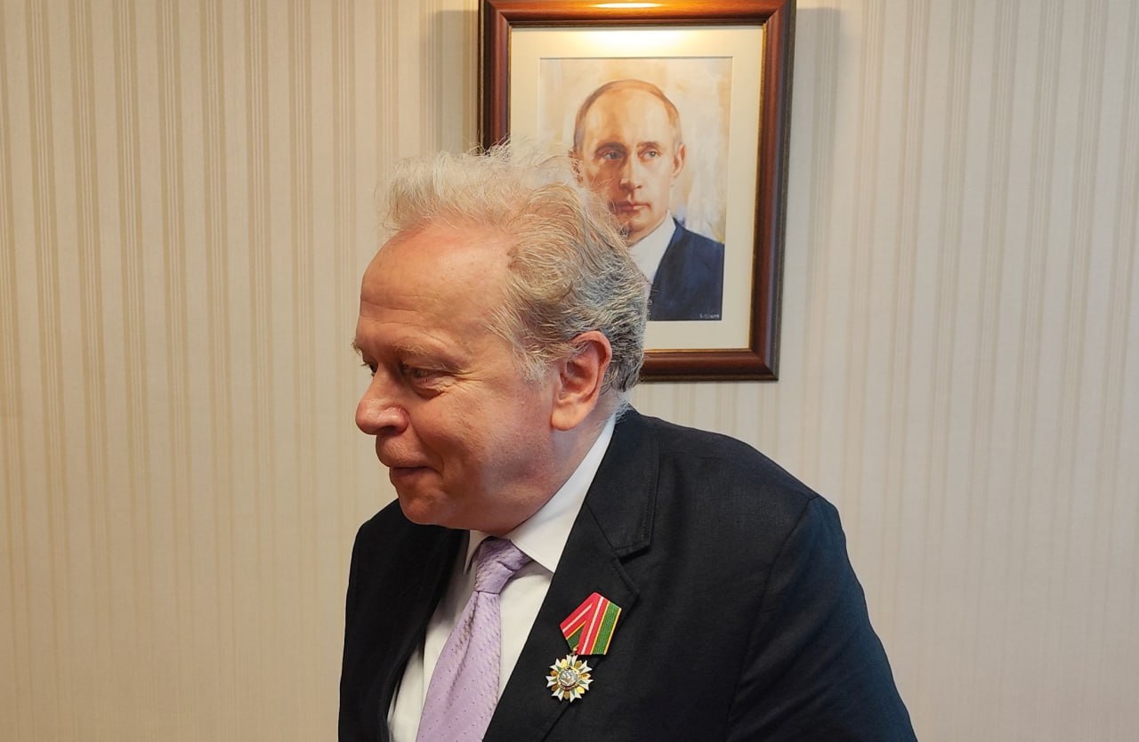 Кршљанин за Политику: Чврсте везе са Русијом су најбоља гаранција опстанка и развоја Србије