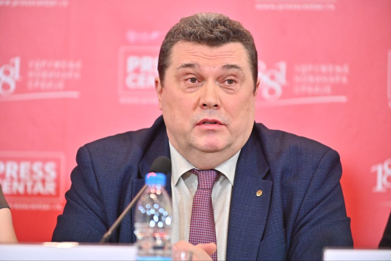 Владимир Соловјов: Слободна Србија и Милошевић стоје на путу онима, који би да измене историју